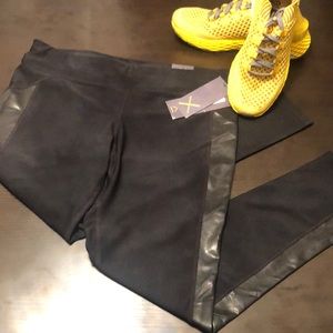 👟NWT Xersion Workout Leggings 💁🏻‍♀️